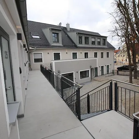 Zur Friedenseiche Bed & Breakfast 3*